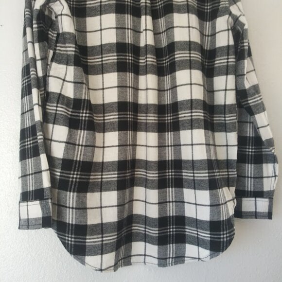 GAP black and white plaid button down flannel shirt women's size S - Picture 6 of 15